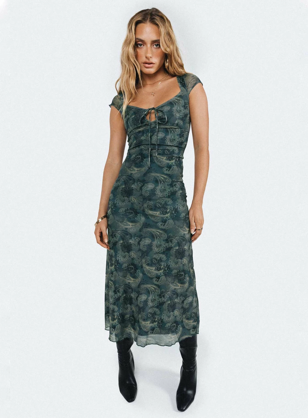 Motel Lunama Dress Tonal Blue Paisley Blue - Image 6